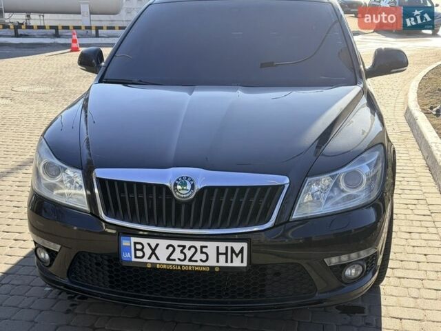 Черный Шкода Октавия, объемом двигателя 1.6 л и пробегом 268 тыс. км за 7600 $, фото 1 на Automoto.ua