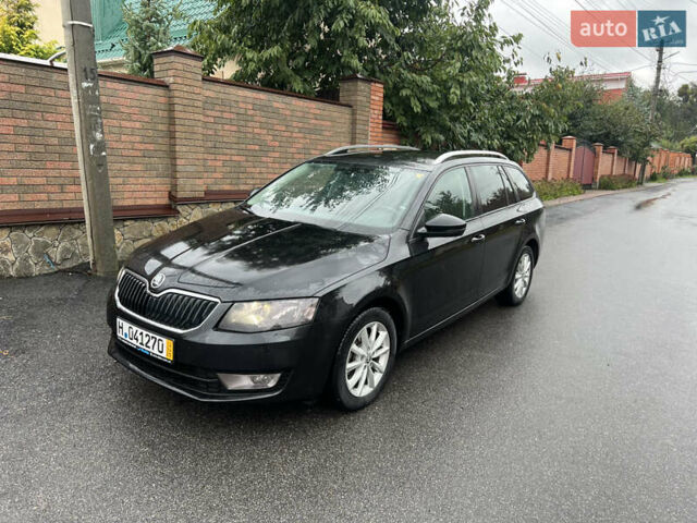 Черный Шкода Октавия, объемом двигателя 1.97 л и пробегом 205 тыс. км за 10900 $, фото 1 на Automoto.ua