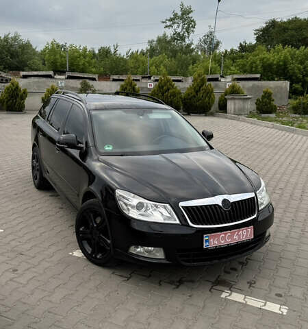 Черный Шкода Октавия, объемом двигателя 1.97 л и пробегом 310 тыс. км за 10000 $, фото 1 на Automoto.ua