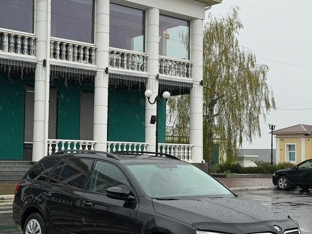 Чорний Шкода Октавія, об'ємом двигуна 1.6 л та пробігом 351 тис. км за 9300 $, фото 1 на Automoto.ua