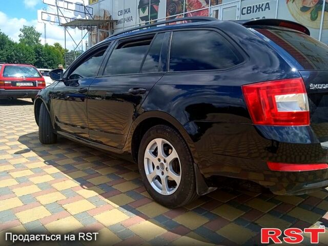 Черный Шкода Октавия, объемом двигателя 20 л и пробегом 350 тыс. км за 9000 $, фото 1 на Automoto.ua