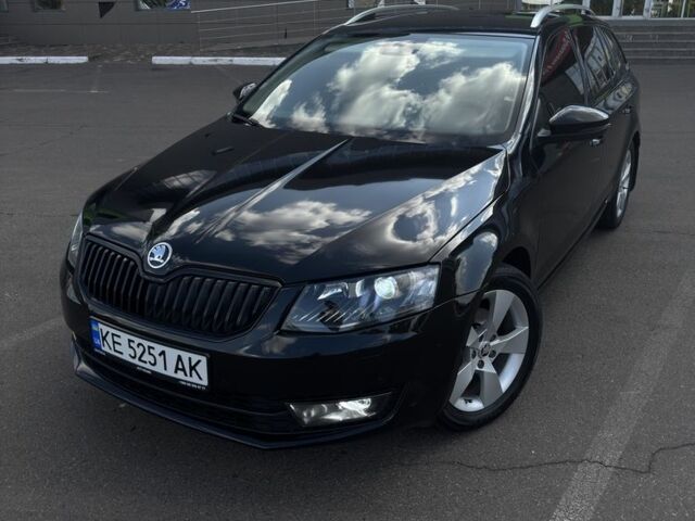 Черный Шкода Октавия, объемом двигателя 2 л и пробегом 280 тыс. км за 13700 $, фото 1 на Automoto.ua