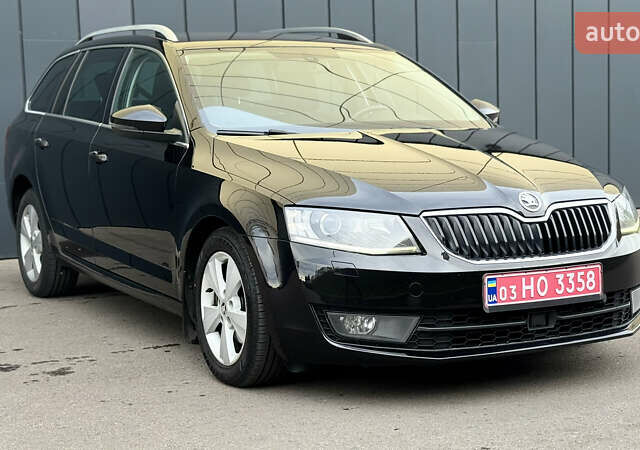 Черный Шкода Октавия, объемом двигателя 1.6 л и пробегом 257 тыс. км за 11150 $, фото 1 на Automoto.ua