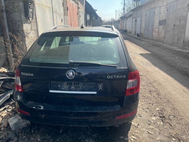 Черный Шкода Октавия, объемом двигателя 0 л и пробегом 352 тыс. км за 4250 $, фото 1 на Automoto.ua