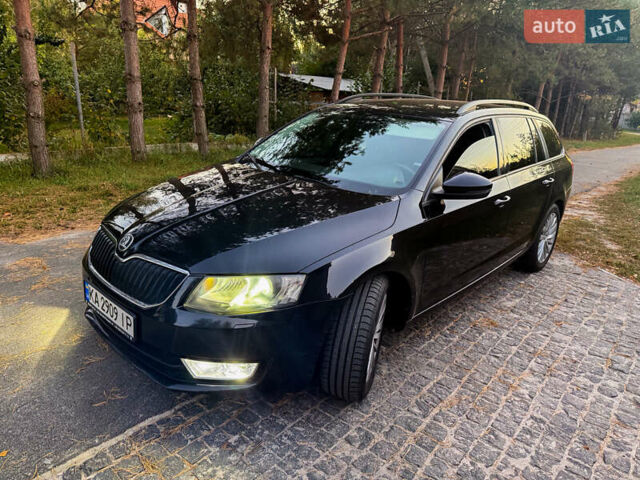 Черный Шкода Октавия, объемом двигателя 1.6 л и пробегом 260 тыс. км за 10500 $, фото 1 на Automoto.ua