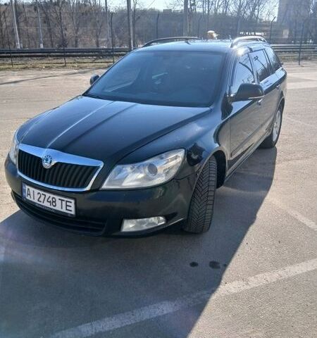 Черный Шкода Октавия, объемом двигателя 1.6 л и пробегом 330 тыс. км за 7100 $, фото 1 на Automoto.ua