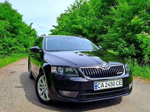 Чорний Шкода Октавія, об'ємом двигуна 1.6 л та пробігом 270 тис. км за 12500 $, фото 1 на Automoto.ua