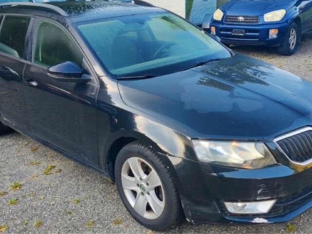 Черный Шкода Октавия, объемом двигателя 1.8 л и пробегом 290 тыс. км за 4111 $, фото 1 на Automoto.ua