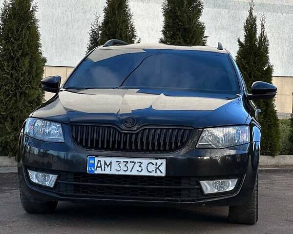 Черный Шкода Октавия, объемом двигателя 1.6 л и пробегом 259 тыс. км за 10200 $, фото 1 на Automoto.ua