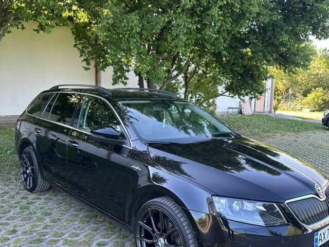 Чорний Шкода Октавія, об'ємом двигуна 2 л та пробігом 256 тис. км за 12000 $, фото 1 на Automoto.ua