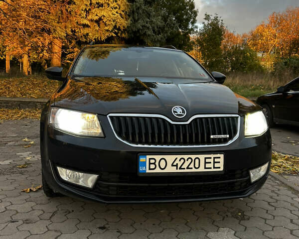 Чорний Шкода Октавія, об'ємом двигуна 1.6 л та пробігом 338 тис. км за 10000 $, фото 1 на Automoto.ua