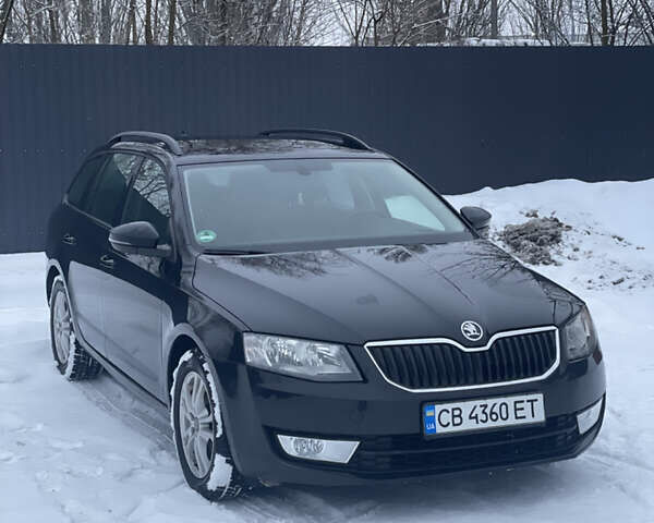 Черный Шкода Октавия, объемом двигателя 1.6 л и пробегом 237 тыс. км за 11999 $, фото 1 на Automoto.ua