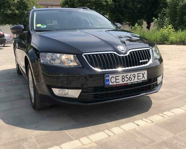 Черный Шкода Октавия, объемом двигателя 1.6 л и пробегом 225 тыс. км за 12000 $, фото 1 на Automoto.ua
