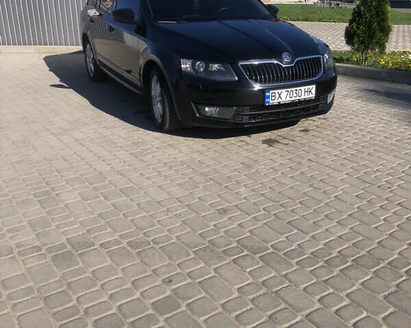 Черный Шкода Октавия, объемом двигателя 1.6 л и пробегом 270 тыс. км за 11000 $, фото 1 на Automoto.ua