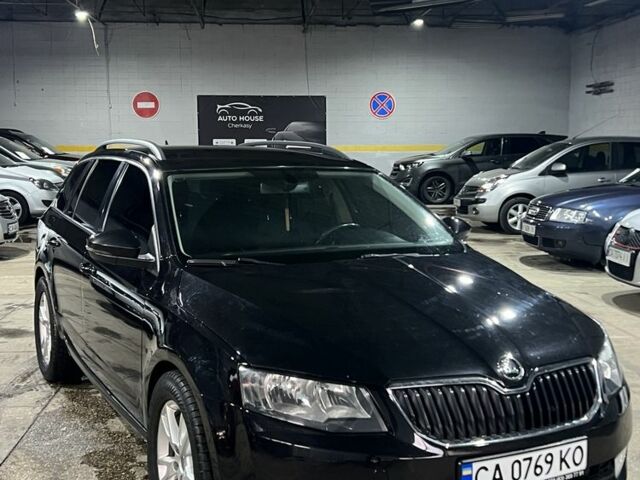 Чорний Шкода Октавія, об'ємом двигуна 2 л та пробігом 277 тис. км за 10800 $, фото 1 на Automoto.ua