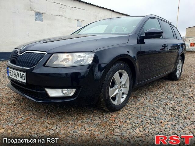 Черный Шкода Октавия, объемом двигателя 1.6 л и пробегом 220 тыс. км за 10600 $, фото 1 на Automoto.ua