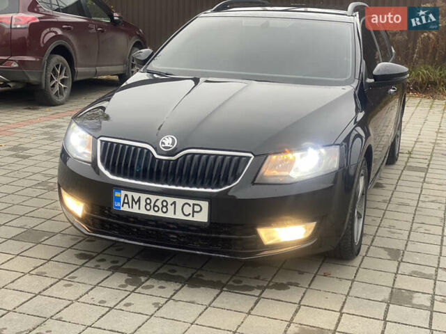 Черный Шкода Октавия, объемом двигателя 1.97 л и пробегом 244 тыс. км за 12800 $, фото 1 на Automoto.ua