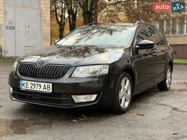 Черный Шкода Октавия, объемом двигателя 2 л и пробегом 275 тыс. км за 12500 $, фото 1 на Automoto.ua