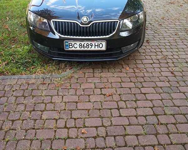 Черный Шкода Октавия, объемом двигателя 1.6 л и пробегом 250 тыс. км за 13000 $, фото 1 на Automoto.ua