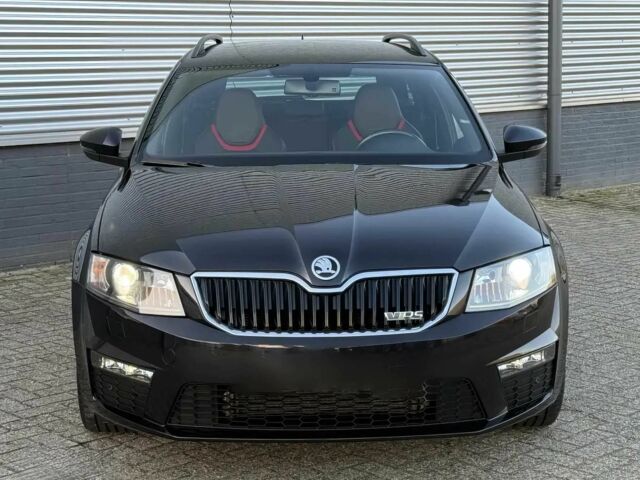 Чорний Шкода Октавія, об'ємом двигуна 2 л та пробігом 77 тис. км за 5900 $, фото 1 на Automoto.ua