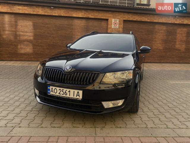 Чорний Шкода Октавія, об'ємом двигуна 1.6 л та пробігом 261 тис. км за 12000 $, фото 1 на Automoto.ua