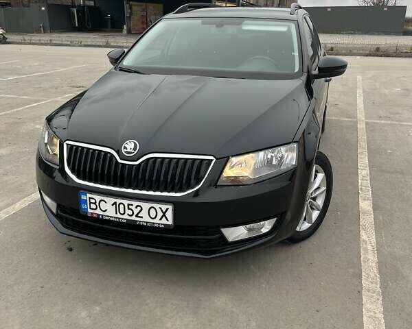 Черный Шкода Октавия, объемом двигателя 1.6 л и пробегом 260 тыс. км за 12300 $, фото 1 на Automoto.ua