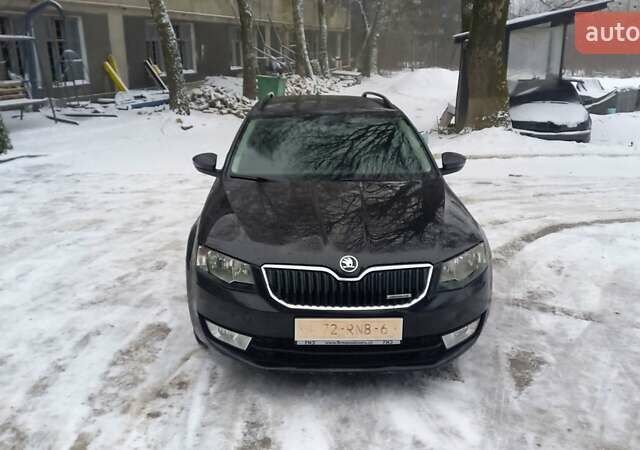 Черный Шкода Октавия, объемом двигателя 1.6 л и пробегом 256 тыс. км за 8999 $, фото 1 на Automoto.ua