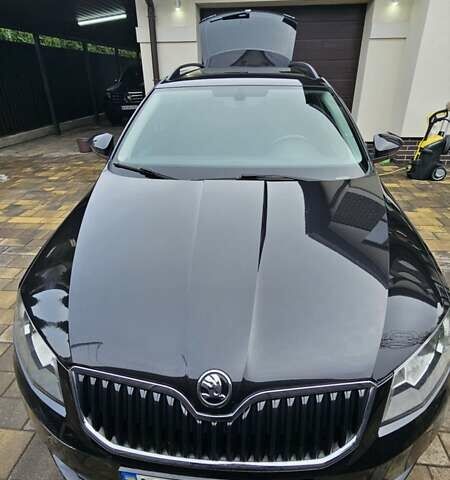 Черный Шкода Октавия, объемом двигателя 1.6 л и пробегом 206 тыс. км за 12000 $, фото 1 на Automoto.ua