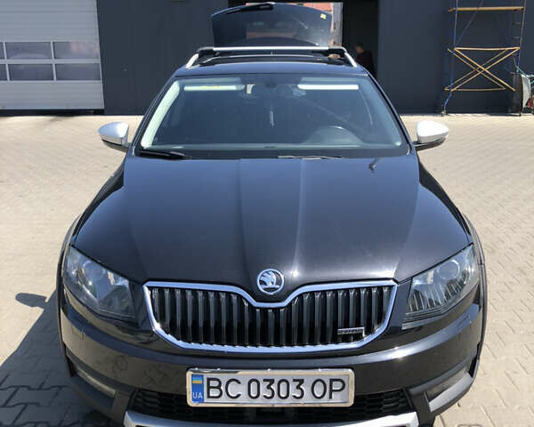 Черный Шкода Октавия, объемом двигателя 2 л и пробегом 269 тыс. км за 17900 $, фото 1 на Automoto.ua