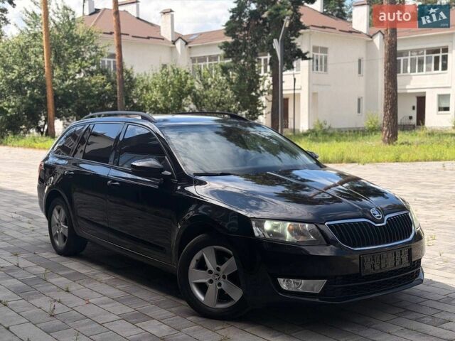 Черный Шкода Октавия, объемом двигателя 1.6 л и пробегом 175 тыс. км за 10700 $, фото 1 на Automoto.ua