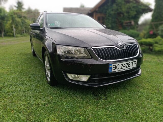 Черный Шкода Октавия, объемом двигателя 0 л и пробегом 207 тыс. км за 10800 $, фото 1 на Automoto.ua
