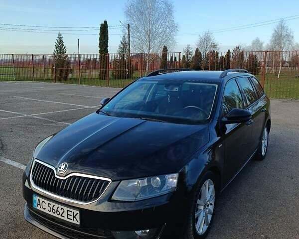 Черный Шкода Октавия, объемом двигателя 1.97 л и пробегом 308 тыс. км за 13200 $, фото 1 на Automoto.ua