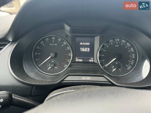 Чорний Шкода Октавія, об'ємом двигуна 2 л та пробігом 277 тис. км за 13000 $, фото 1 на Automoto.ua