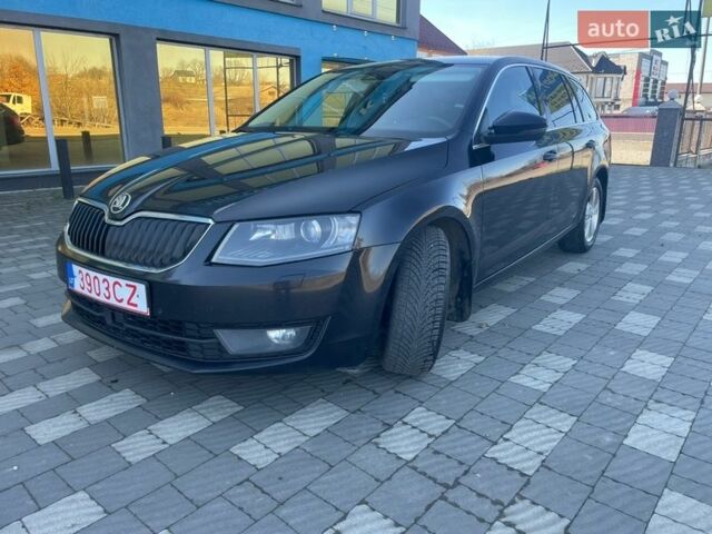 Черный Шкода Октавия, объемом двигателя 2 л и пробегом 205 тыс. км за 9700 $, фото 1 на Automoto.ua