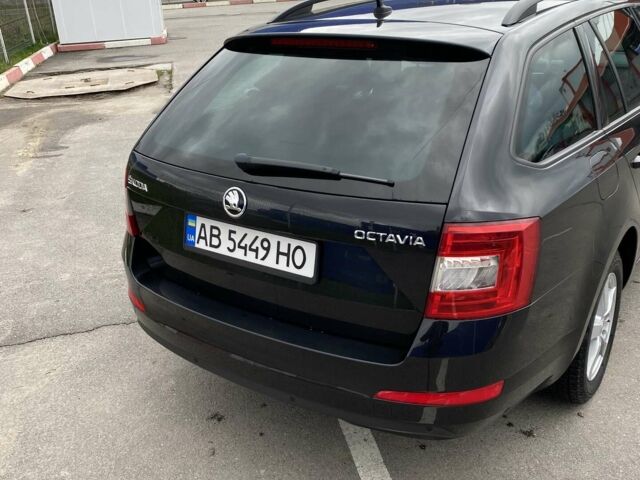 Чорний Шкода Октавія, об'ємом двигуна 1.6 л та пробігом 244 тис. км за 12300 $, фото 1 на Automoto.ua