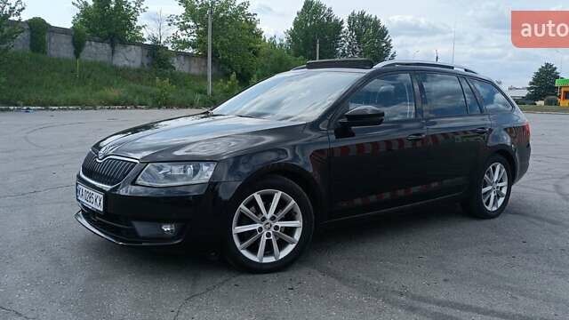 Черный Шкода Октавия, объемом двигателя 1.97 л и пробегом 232 тыс. км за 12999 $, фото 1 на Automoto.ua
