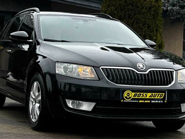 Черный Шкода Октавия, объемом двигателя 2 л и пробегом 274 тыс. км за 13800 $, фото 1 на Automoto.ua