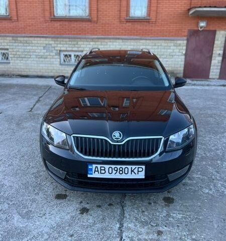 Черный Шкода Октавия, объемом двигателя 1.6 л и пробегом 222 тыс. км за 13700 $, фото 1 на Automoto.ua