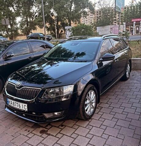 Черный Шкода Октавия, объемом двигателя 1.6 л и пробегом 295 тыс. км за 9500 $, фото 1 на Automoto.ua