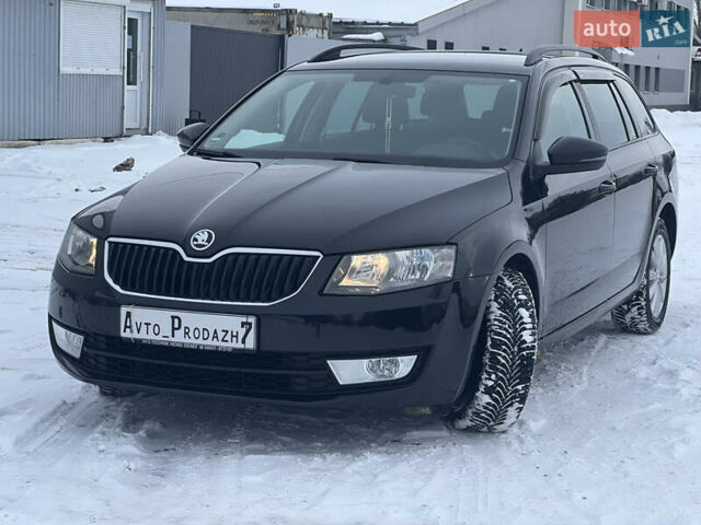 Черный Шкода Октавия, объемом двигателя 2 л и пробегом 220 тыс. км за 11799 $, фото 1 на Automoto.ua