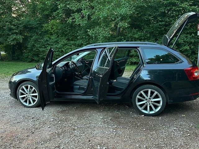 Чорний Шкода Октавія, об'ємом двигуна 1.9 л та пробігом 201 тис. км за 12646 $, фото 1 на Automoto.ua