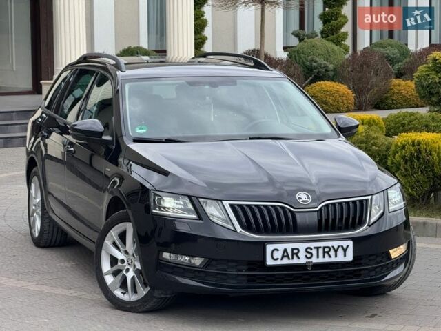 Черный Шкода Октавия, объемом двигателя 1.6 л и пробегом 288 тыс. км за 12500 $, фото 1 на Automoto.ua