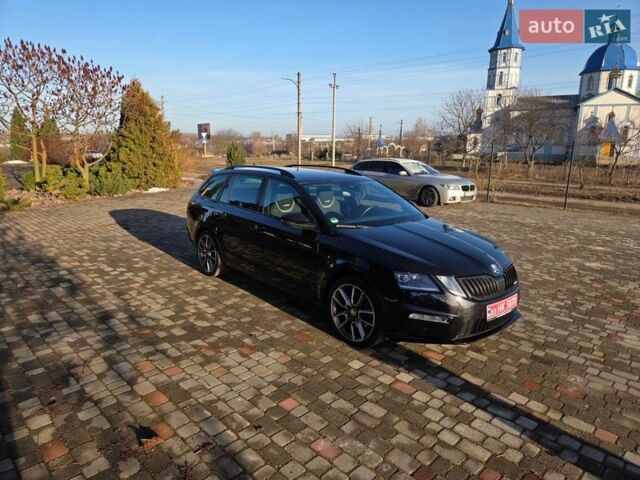 Черный Шкода Октавия, объемом двигателя 2 л и пробегом 252 тыс. км за 16500 $, фото 1 на Automoto.ua
