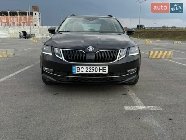 Черный Шкода Октавия, объемом двигателя 2 л и пробегом 261 тыс. км за 19300 $, фото 1 на Automoto.ua