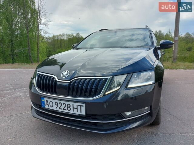 Чорний Шкода Октавія, об'ємом двигуна 2 л та пробігом 226 тис. км за 15300 $, фото 1 на Automoto.ua