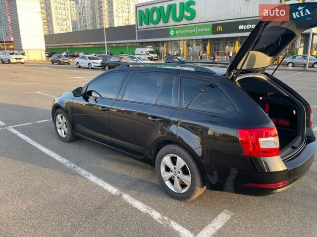 Чорний Шкода Октавія, об'ємом двигуна 1.6 л та пробігом 246 тис. км за 13900 $, фото 1 на Automoto.ua