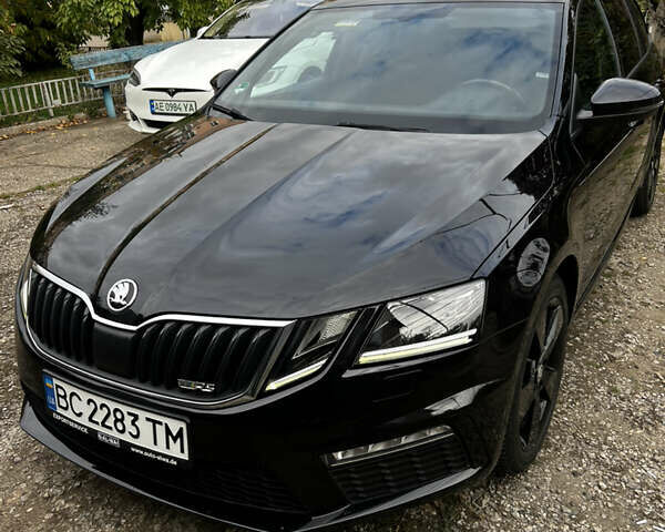 Шкода Октавія 2017 у Покров (Орджонікідзе) на Automoto.ua Чорний Шкода Октавія, об'ємом двигуна 1.97 л та пробігом 198 тис. км за 19600 $, фото 1 на Automoto.ua