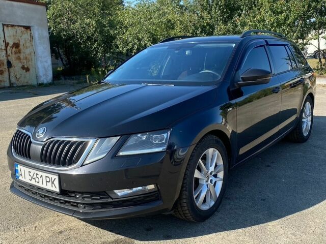 Черный Шкода Октавия, объемом двигателя 1.97 л и пробегом 257 тыс. км за 14000 $, фото 1 на Automoto.ua