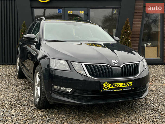 Черный Шкода Октавия, объемом двигателя 1.97 л и пробегом 204 тыс. км за 18700 $, фото 1 на Automoto.ua