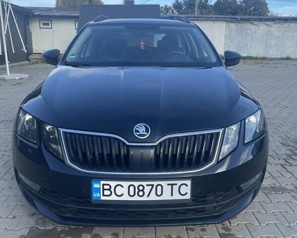 Черный Шкода Октавия, объемом двигателя 2.01 л и пробегом 225 тыс. км за 15000 $, фото 1 на Automoto.ua